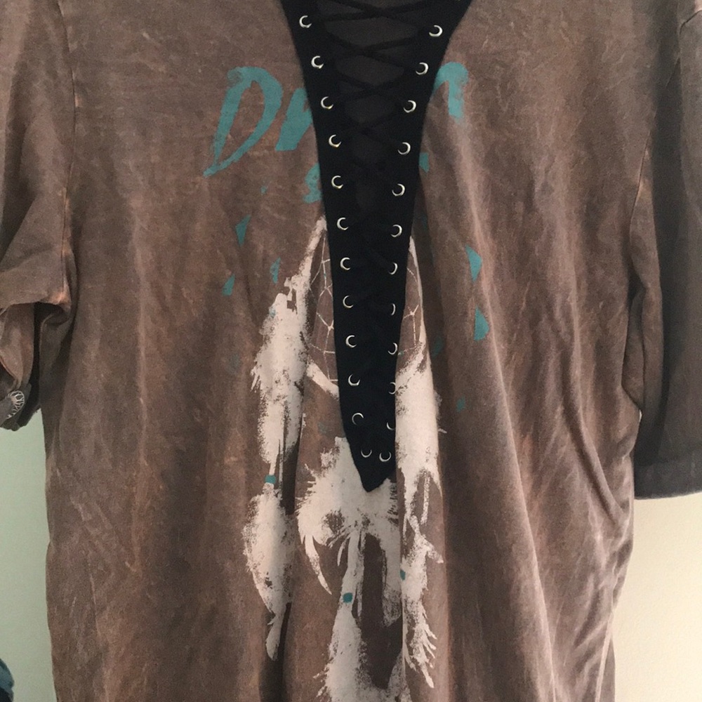 LF Lace Up T-Shirt - Picture 2 of 5